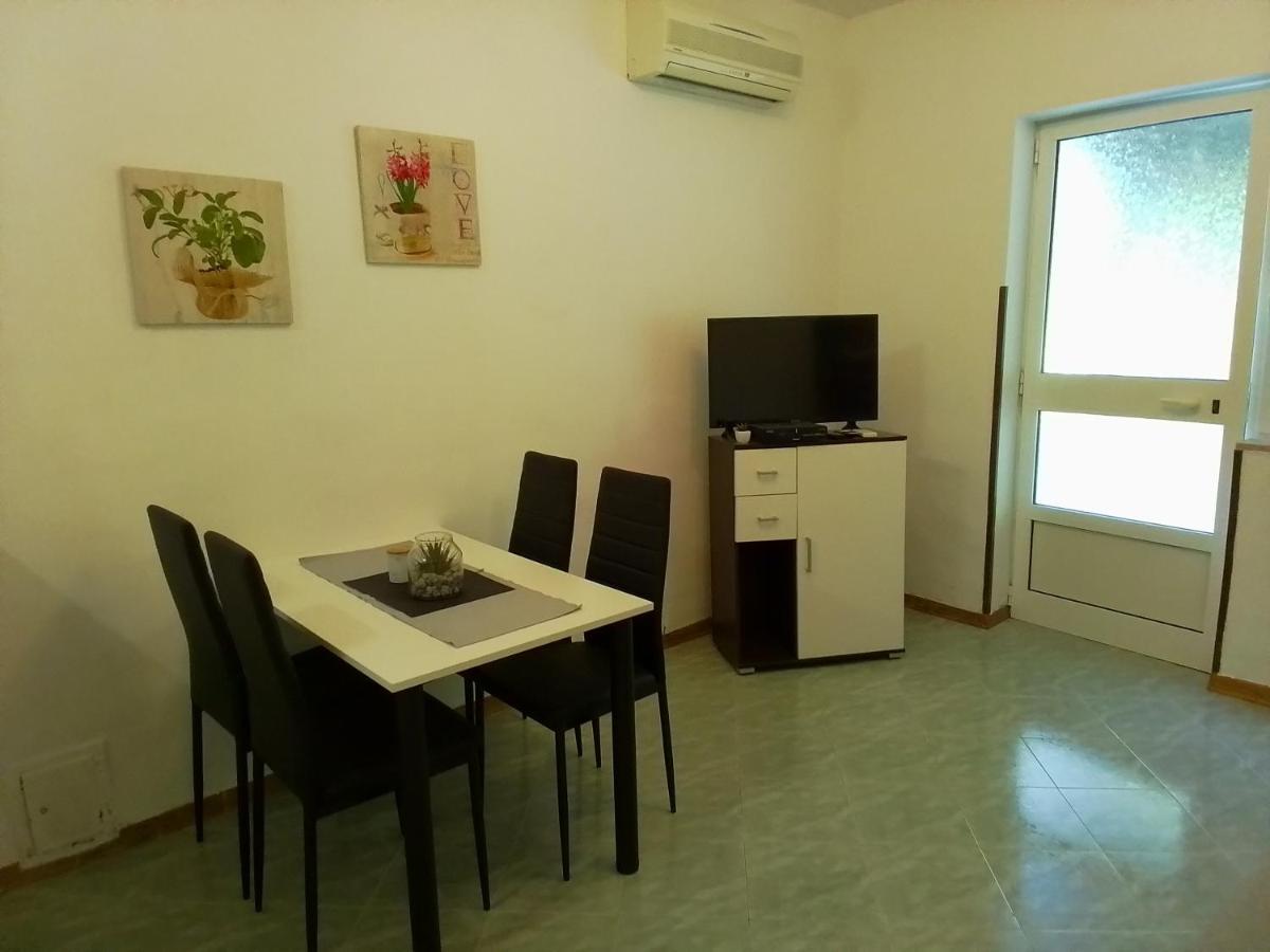 Apartman Leni Porec Esterno foto